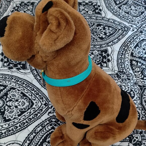 Scooby Doo plush - Picture 1 of 3